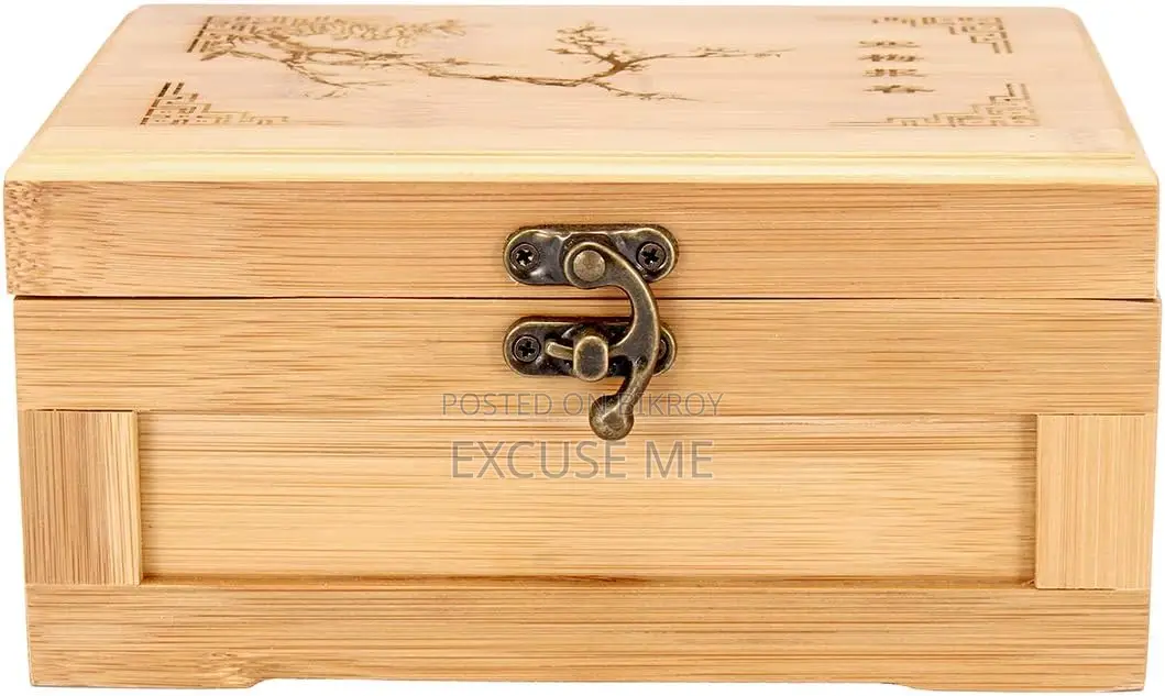 Material: Dual Layers Size (L)X(W)X(H): 17.5x12x8.5cm