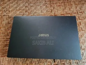 Laptop 8GB Intel Core I3 HDD+SSD 256GB