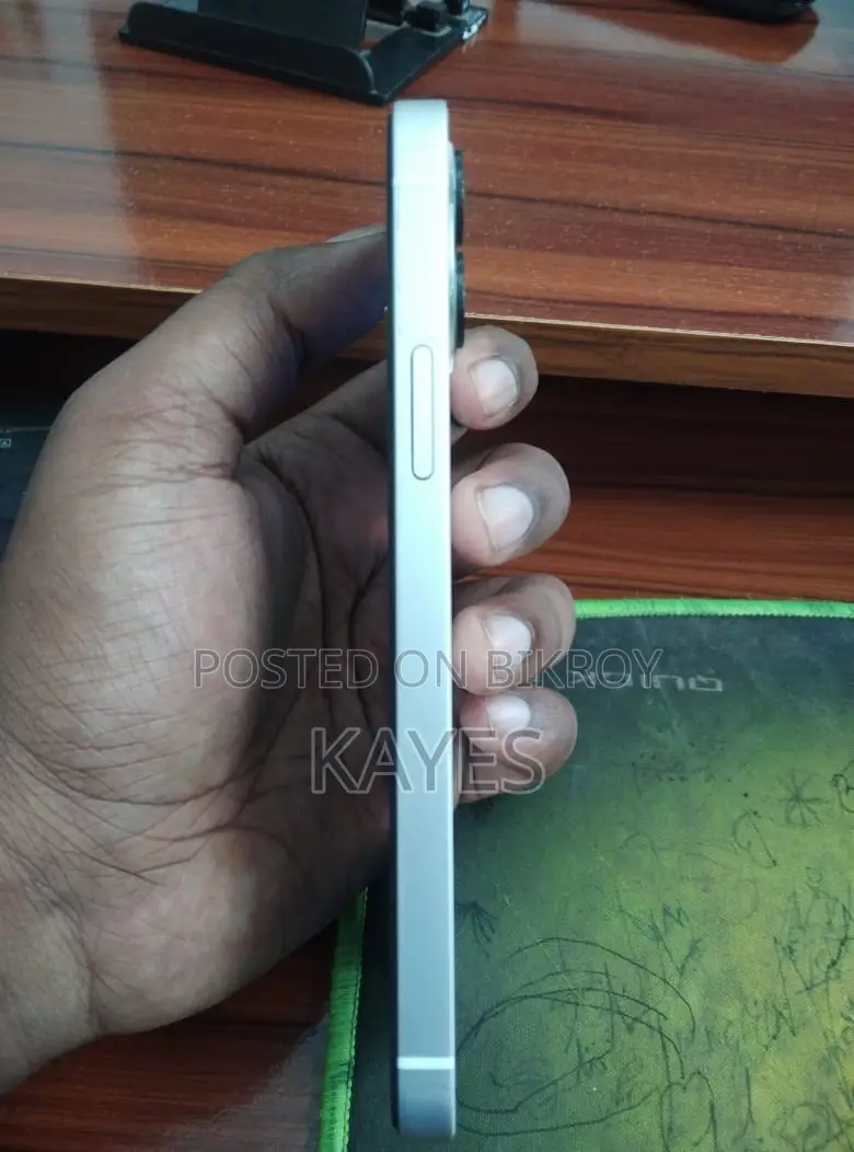 Apple iPhone 12 128 GB White