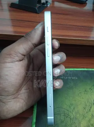 Apple iPhone 12 128 GB White