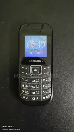 Samsung GT-E1080 Black