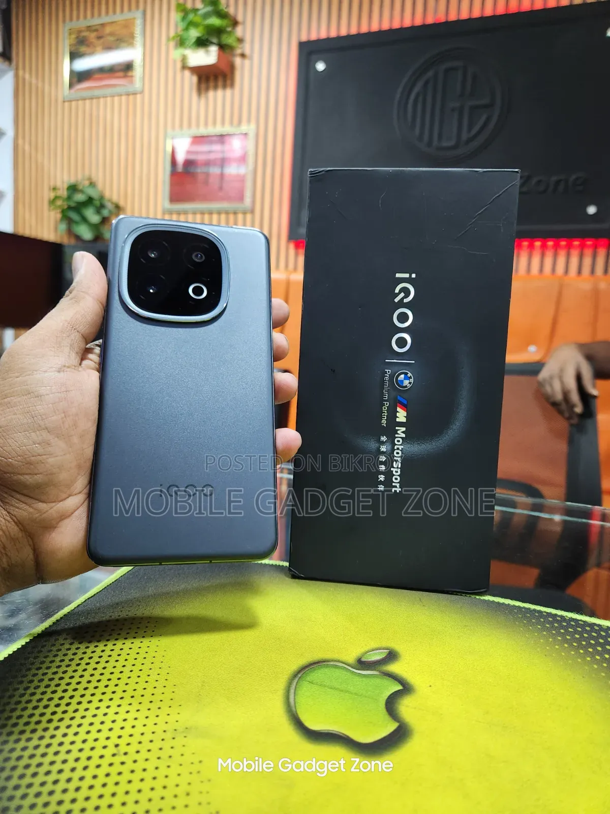 iQOO 13 256 GB Black