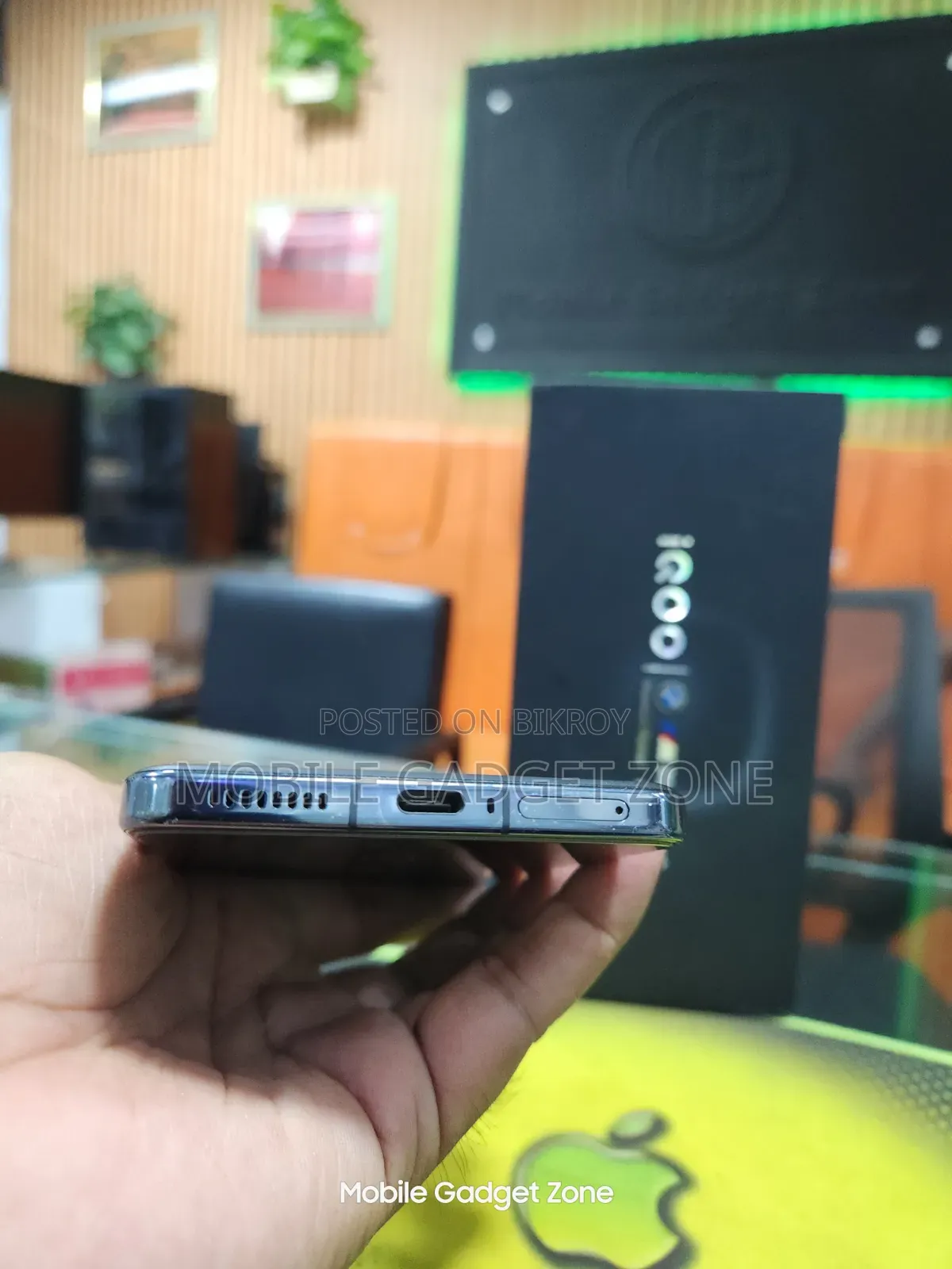 iQOO 13 256 GB Black