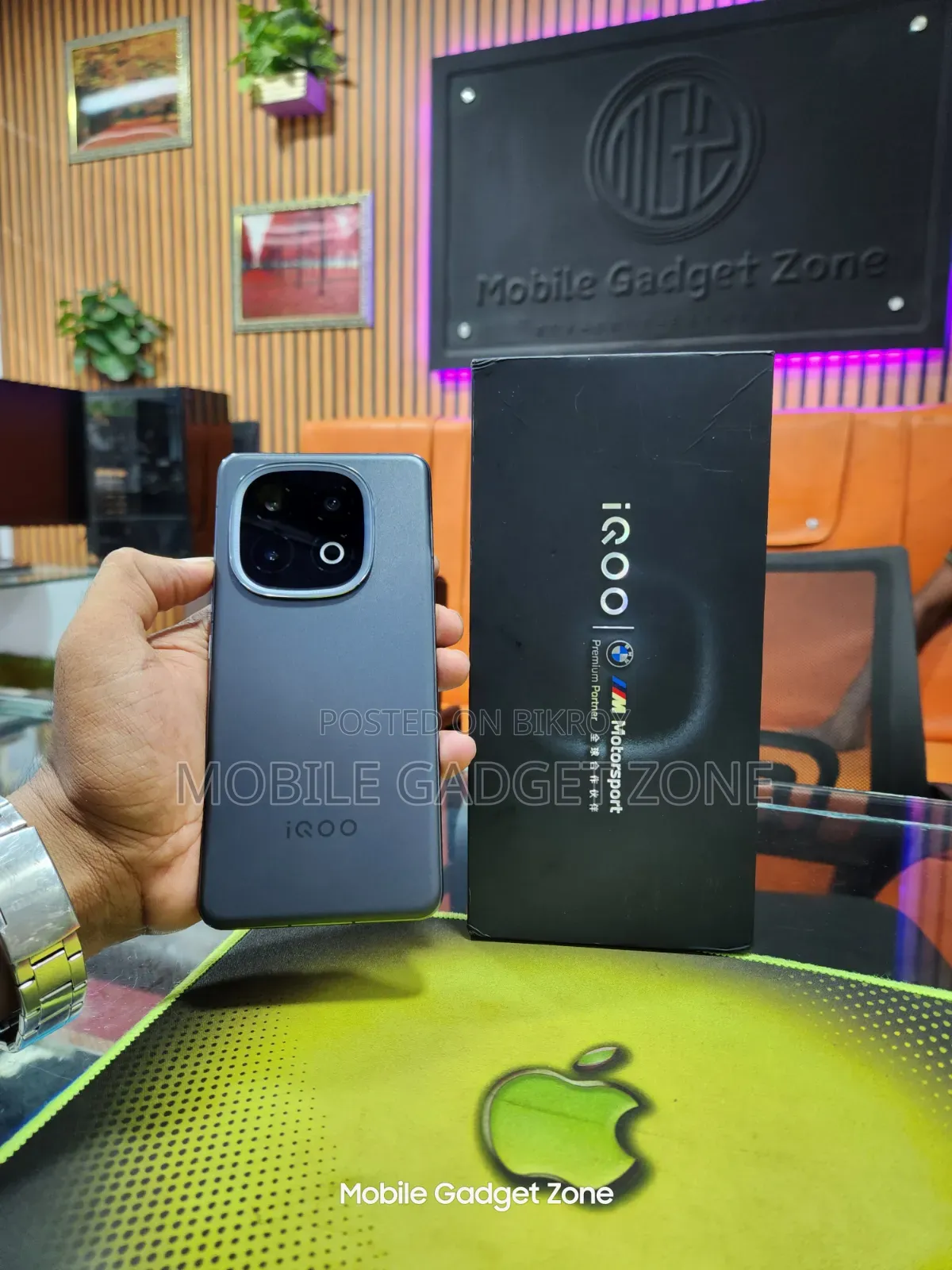 iQOO 13 256 GB Black