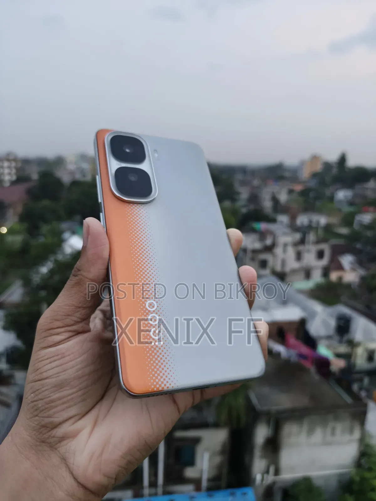 আইকিউওও (iQOO) ৫১২ জিবি অরেঞ্জ