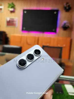 স্যামসাং গ্যালাক্সি জেড ফোল্ড ৫ ২৫৬ জিবি ব্লু