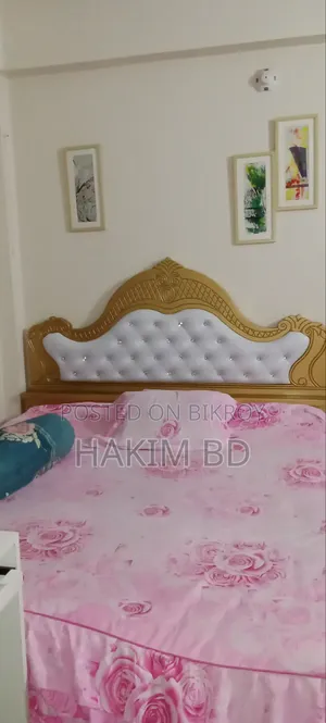 খাট বিক্রি হবে,তোসক ম্যাট্রেস কোলবালিশ বিছানার বালিশ চাদর মসারি ফ্রি