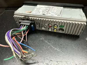 Single Din Touchscreen - Bluetooth Car Stereo