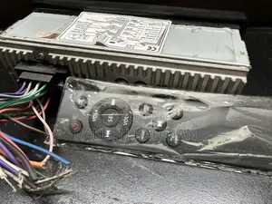Single Din Touchscreen - Bluetooth Car Stereo