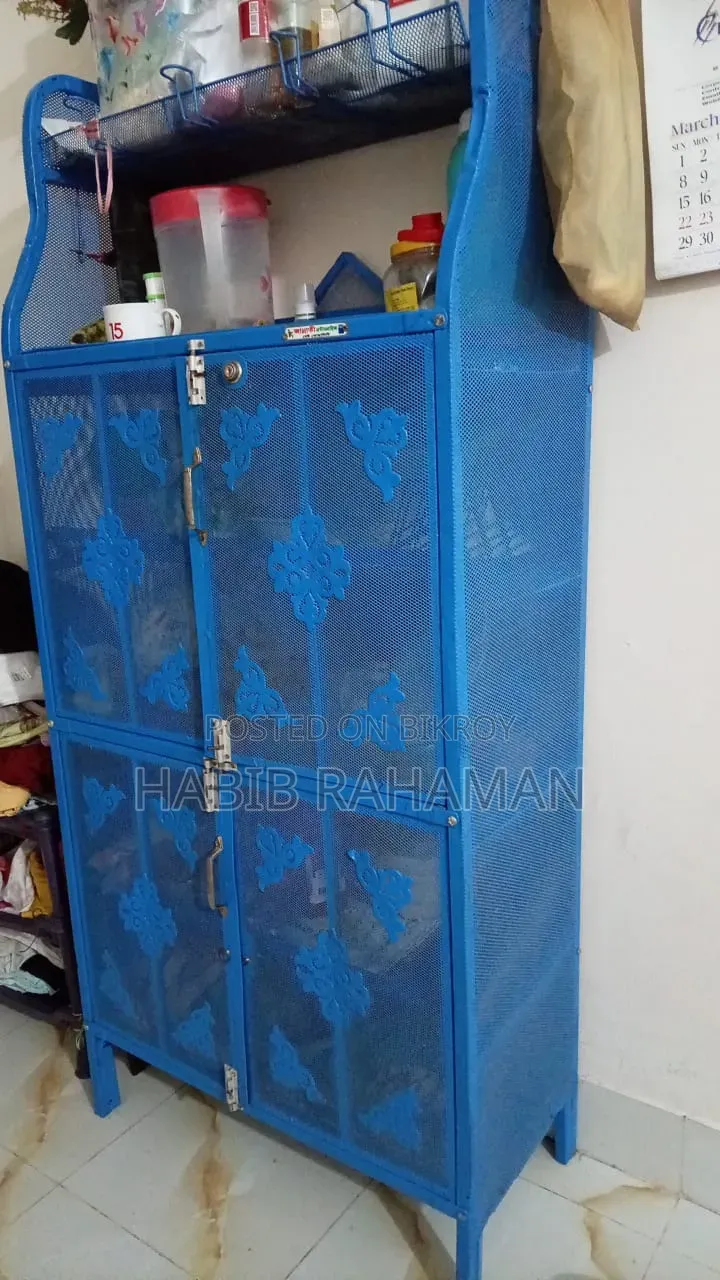 4 Door Rack