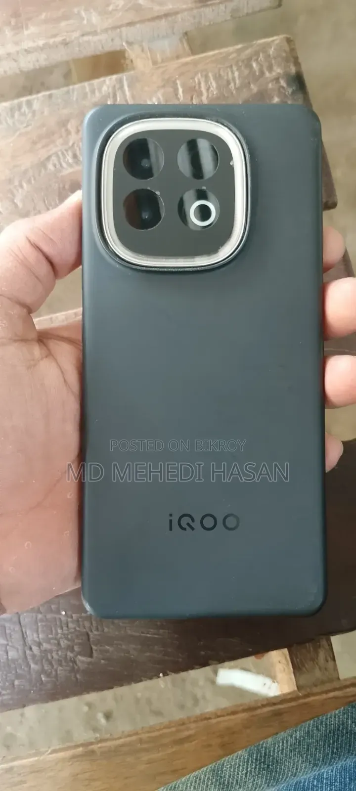 iQOO Z10 256 GB Gold