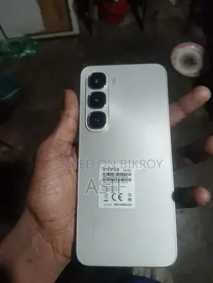 Infinix Hot 60i 256 GB Silver