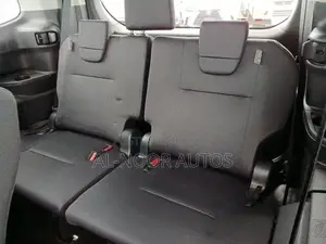 Toyota Noah 2022 Pearl