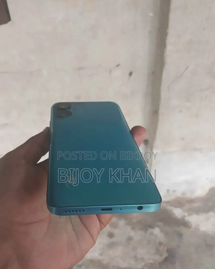 Itel 128 GB Blue