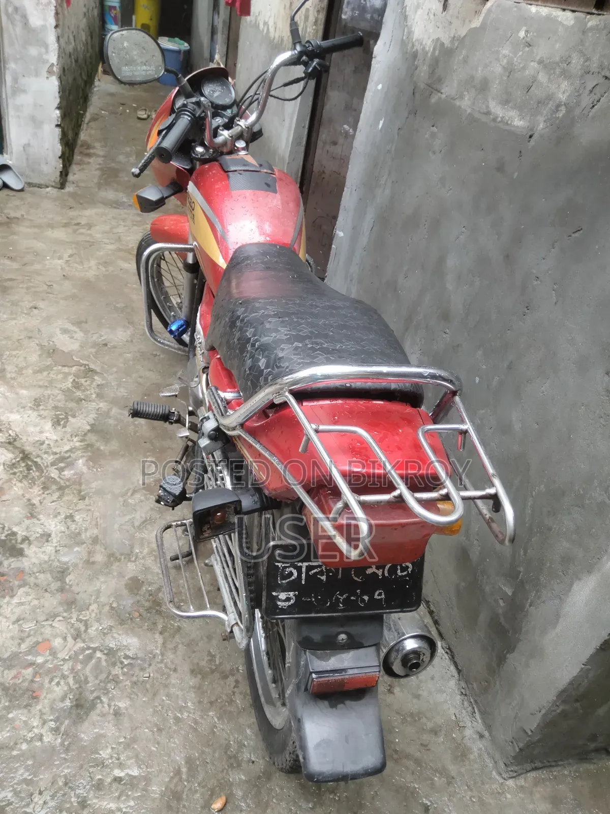 Honda 2010 Red