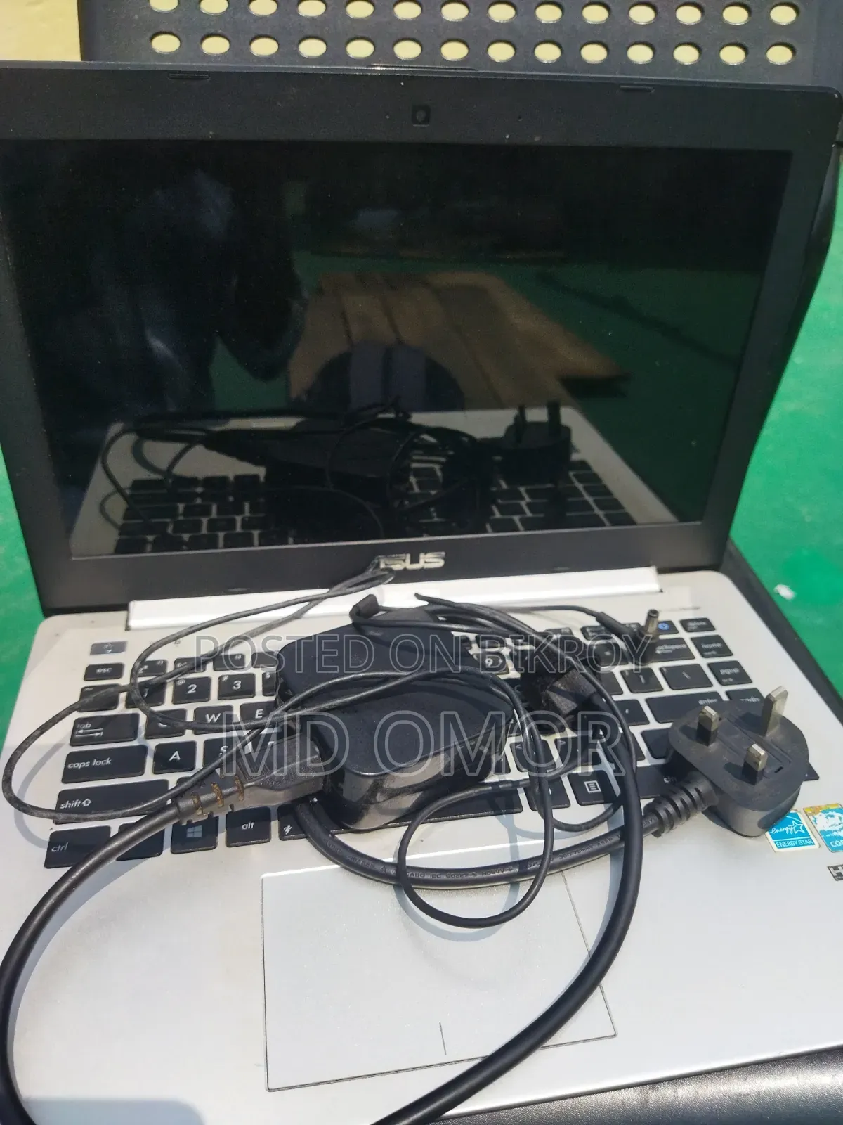Laptop Asus K45A 4GB Intel Core I5 HDD+SSD 1T