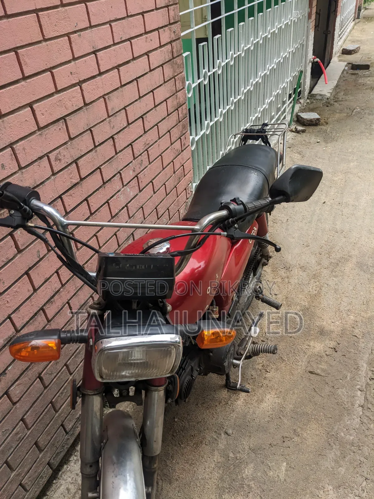 Honda 2007 Red