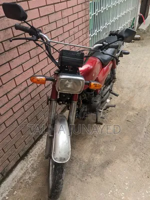 Honda 2007 Red