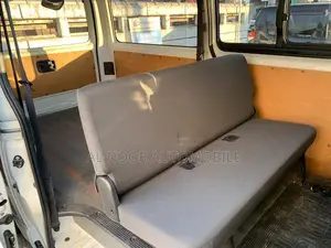 Toyota HiAce 2021 Pearl