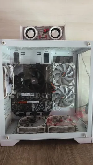 Desktop Computer 8GB AMD Ryzen 5 SSD 256GB