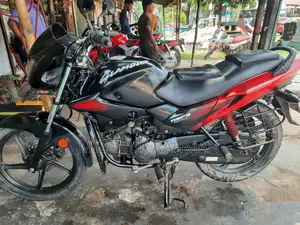 Hero Glamour 2014 Black