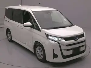 Toyota Noah 2022 Pearl