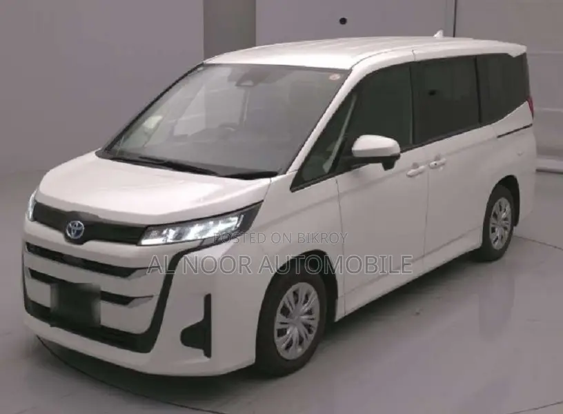Toyota Noah 2022 Pearl