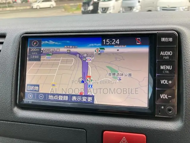Toyota HiAce 2021 Silver