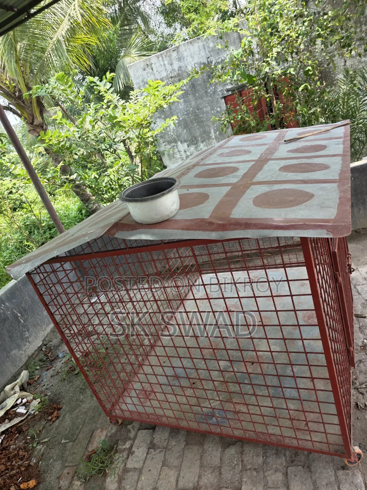 পশুর খাঁচা
