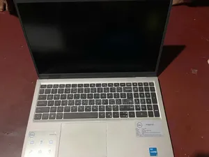 Laptop Dell Inspiron 14 3552 8GB Intel Core i3 SSD 512GB