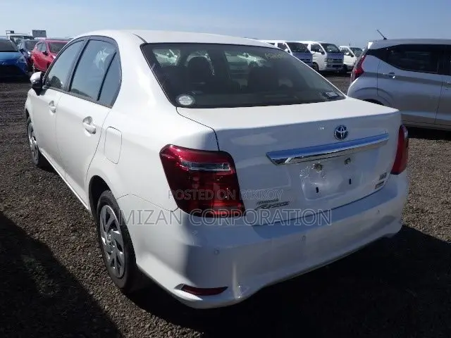 Toyota Axio 2022 White