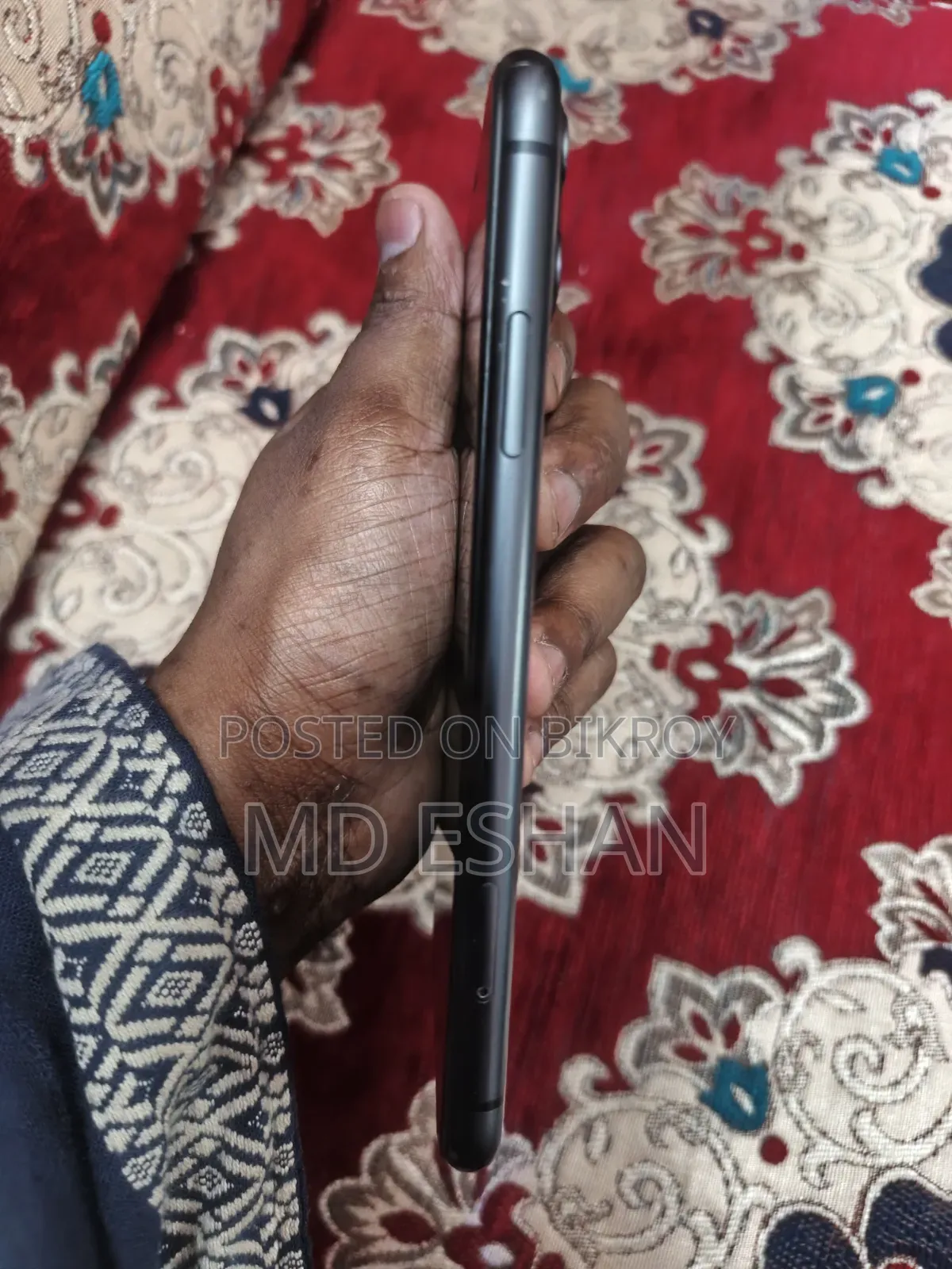 অ্যাপল আইফোন ১১ ৬৪ জিবি কালো