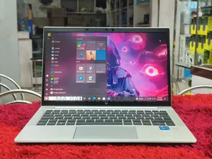 Laptop HP EliteBook 830 G8 8GB Intel Core I5 SSD 256GB