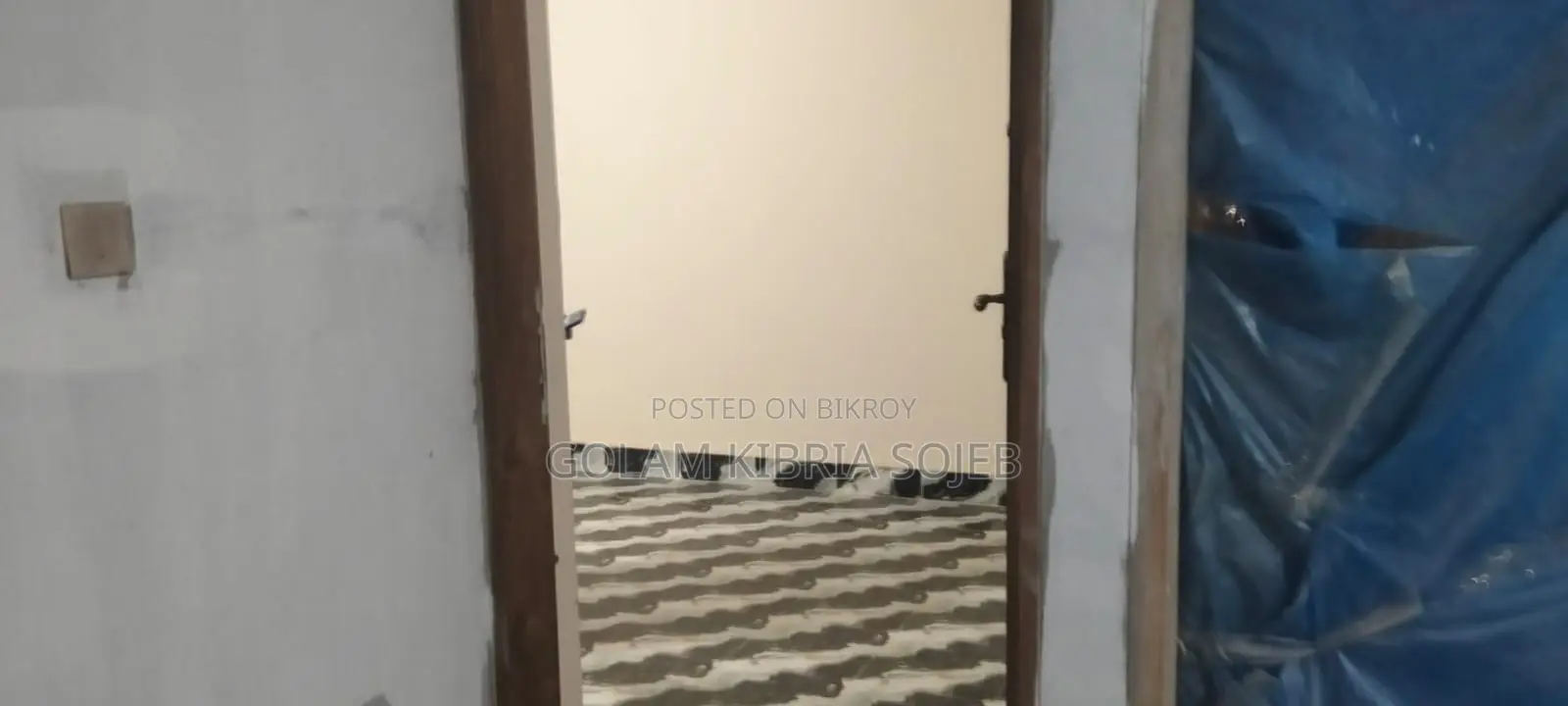 উত্তরায় বিক্রয়ের জন্য ফার্নিশড ৩ বেডরুমের অ্যাপার্টমেন্ট