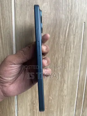 Vivo Y21d 128 GB Black