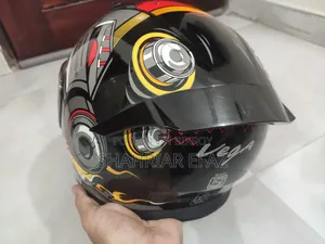 ভেগা বোল্ট হেলমেট (লাইক নিউ)