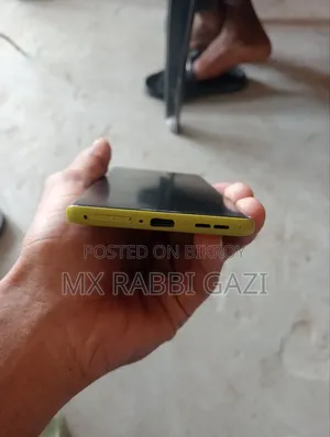 Motorola Moto G85 128 GB Green