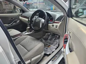 Toyota Premio 2012 Pearl