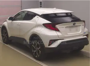 Toyota C-Hr 2021 Pearl