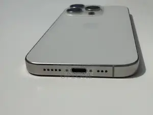 Apple iPhone 15 Pro 128 GB White