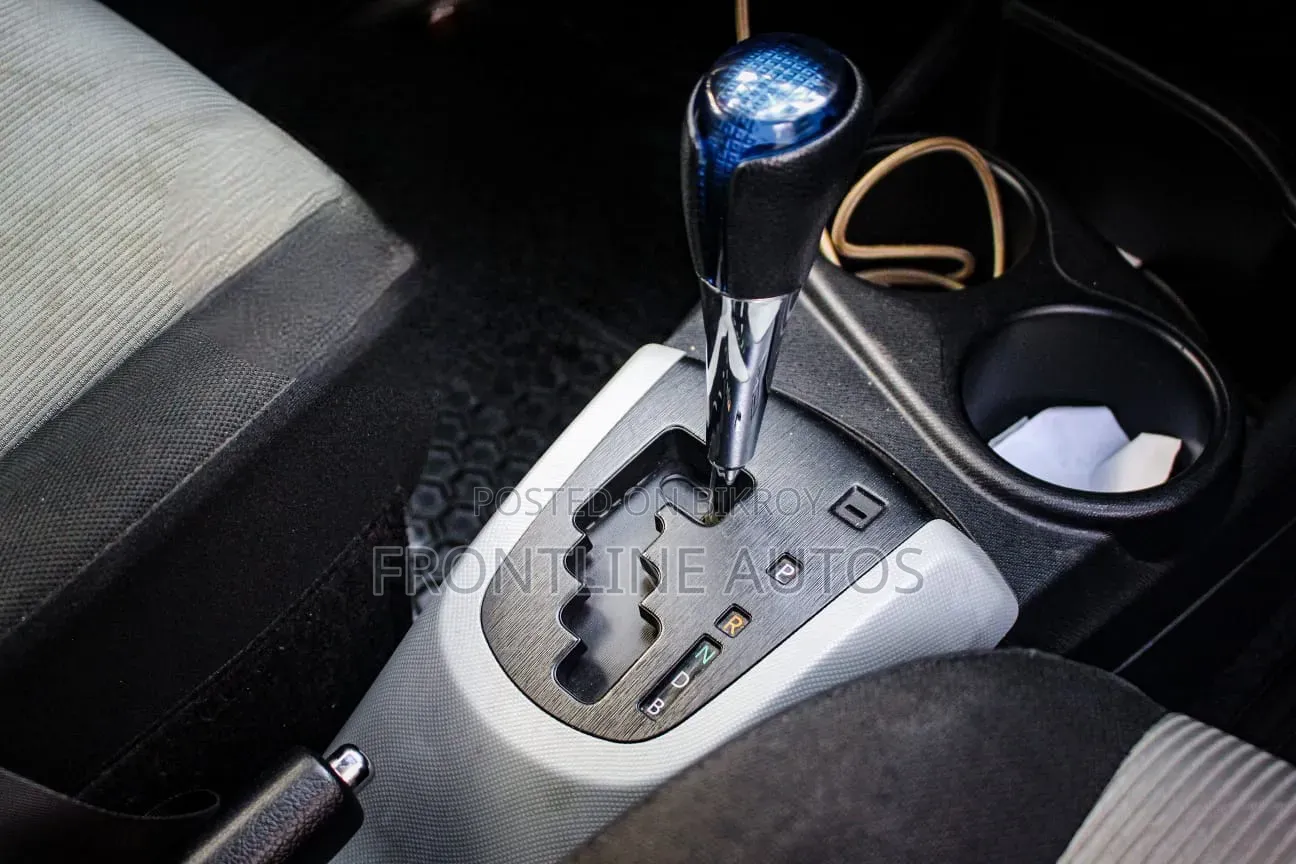 Toyota Aqua L 2014 Blue