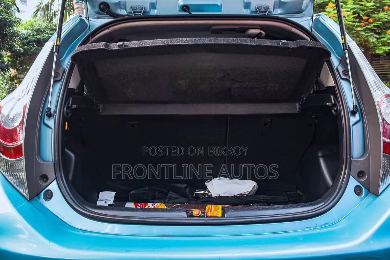 Toyota Aqua L 2014 Blue
