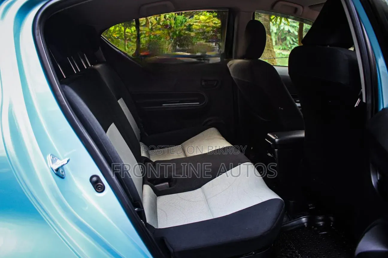 Toyota Aqua L 2014 Blue