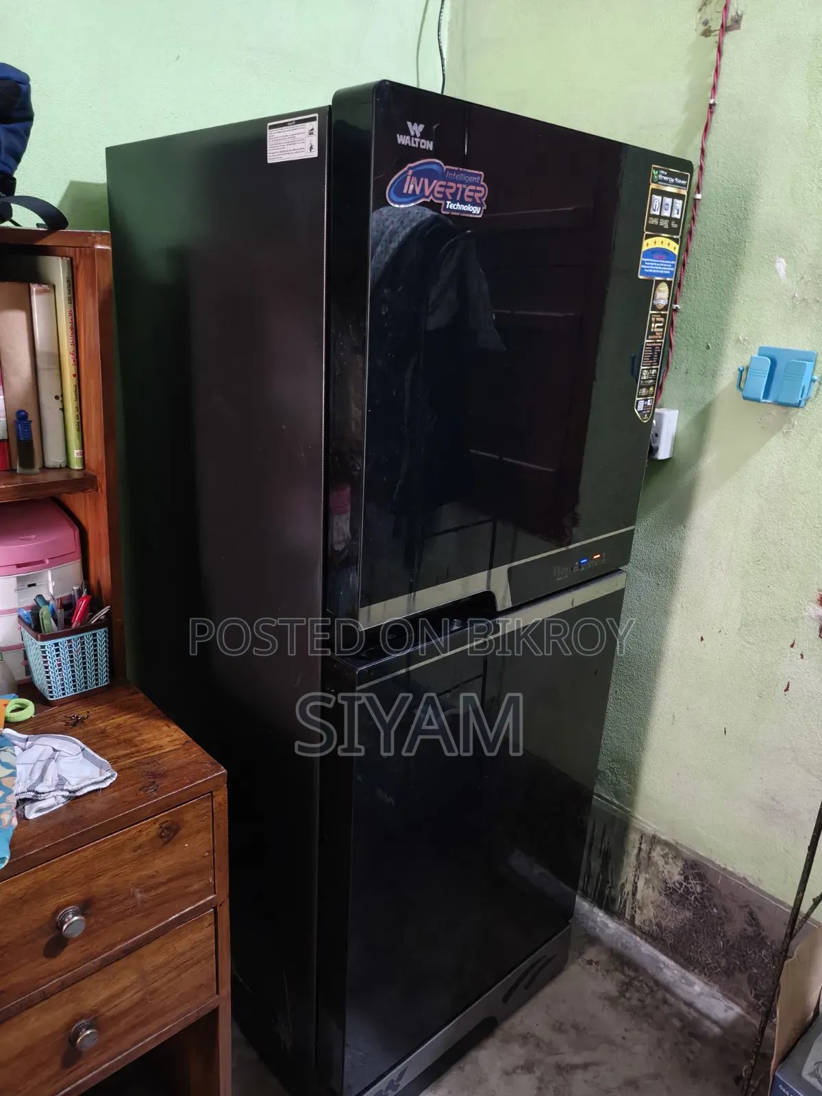 Walton 15.5cft Refrigerator- Inverter Technology and Digital Display