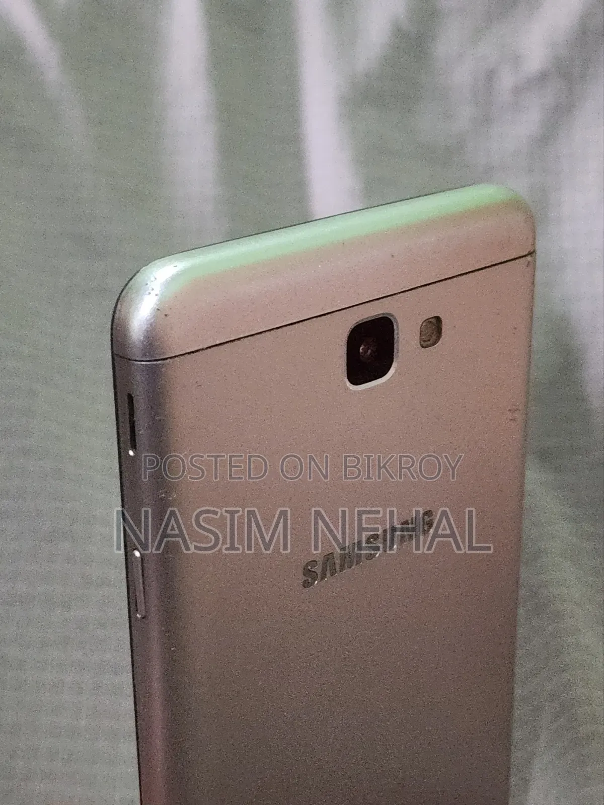 Samsung Galaxy J7 32 GB Silver
