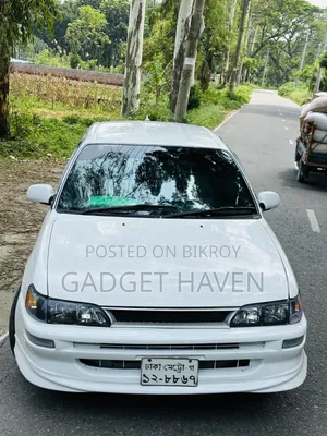 Toyota Corolla 1992 White