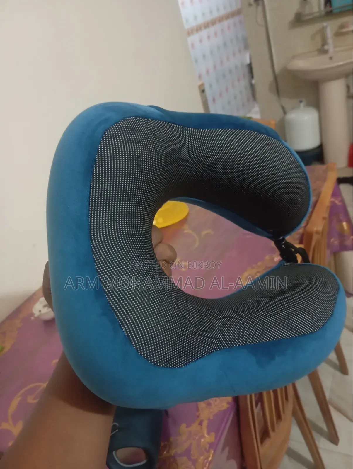 মেমোরি ফোমের ট্রাভেল নিক পিলো