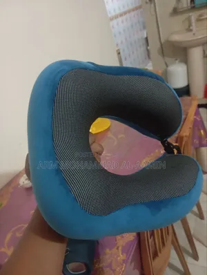 মেমোরি ফোমের ট্রাভেল নিক পিলো