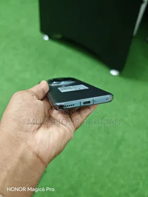 অনার ম্যাজিক৬ প্রো ৫১২ জিবি ব্ল্যাক