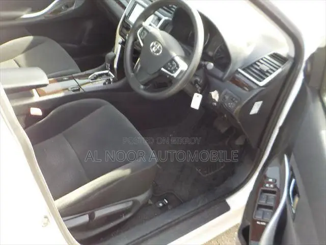 Toyota Premio 2020 Pearl